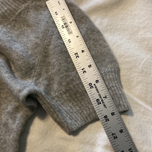 Kenar Cashmere Sweater - Picture 6 of 6